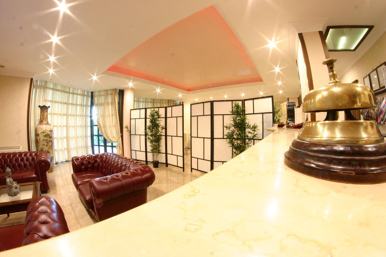 Hotel Chic SantʼAntimo Esterno foto